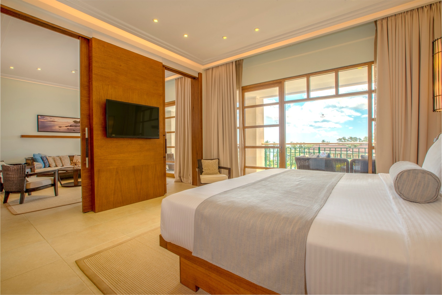 Savoy Suite with kitchenette – Savoy Seychelles Resort and Spa 5*, Beau Vallon Beach, Mahe Island, Seychelles